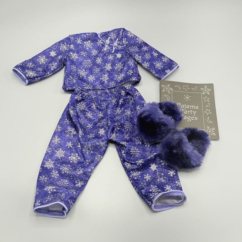 American Girl of Today Doll SATIN SNOWFLAKE Pajamas - 18" Doll PJs & Slippers